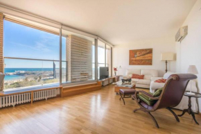 Sea views & city skyline